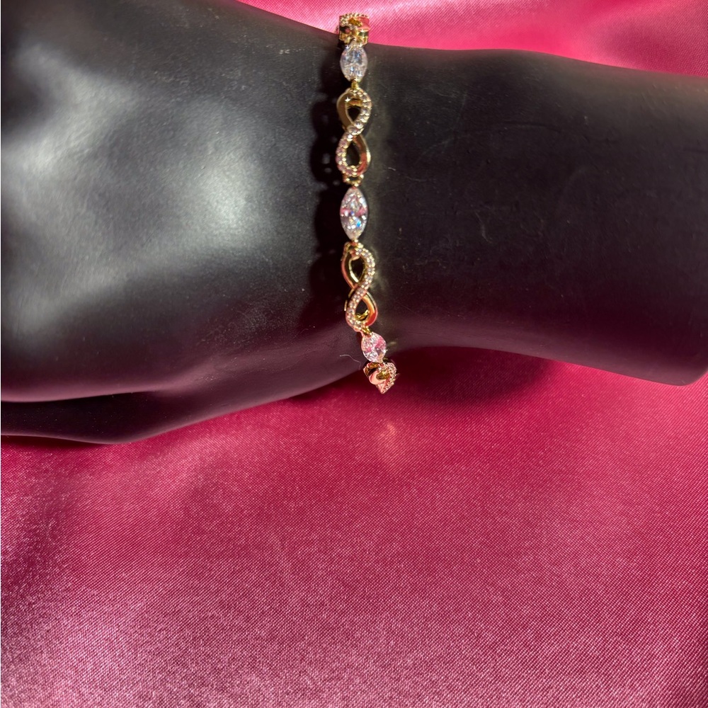 New 14k Gold Plated Infinity Bracelet
